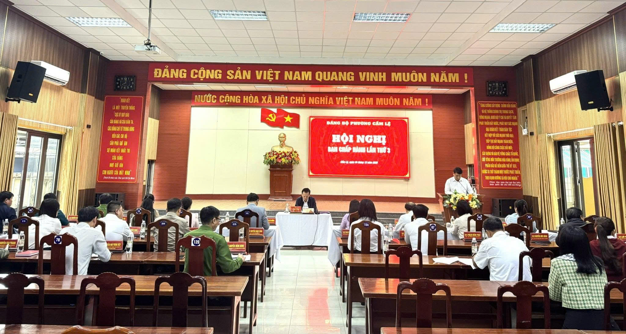 Cẩm Lệ: Hội nghị ban chấp hành Đảng bộ phường lần thứ 3