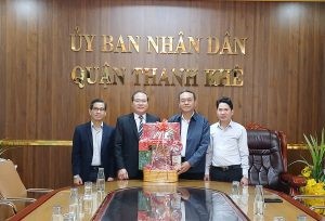 Các tổ chức tôn giáo trên địa bàn đến thăm, chúc Tết quận Thanh Khê